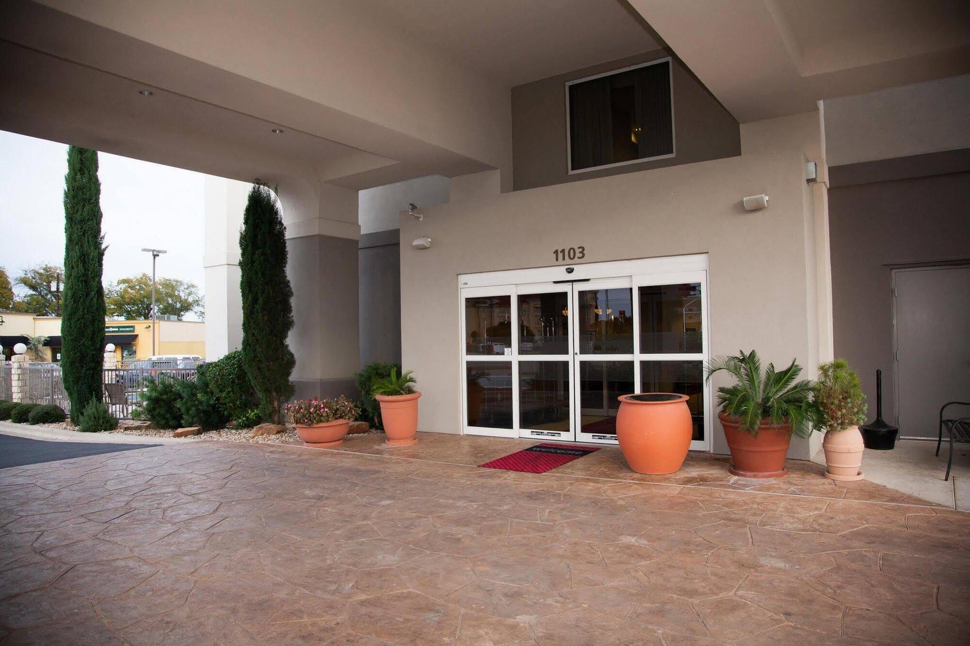 Hotel Hampton Brownwood
